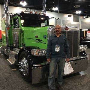 Meet your Posher, Mario rene